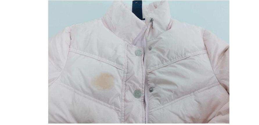 羽绒服去油渍小妙招清洗视频,电吹风清洁羽绒服油渍小妙招