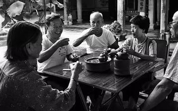 一年喝掉25万吨茶叶，广东人究竟有多爱茶？