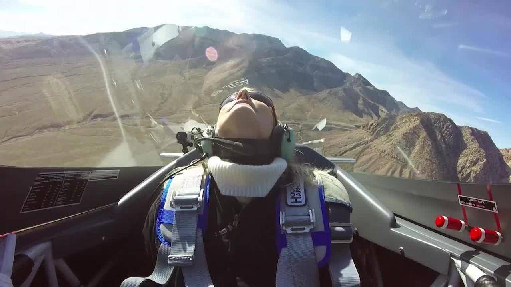 地心引力增大会让人无法动弹吗,地心引力会使人变重