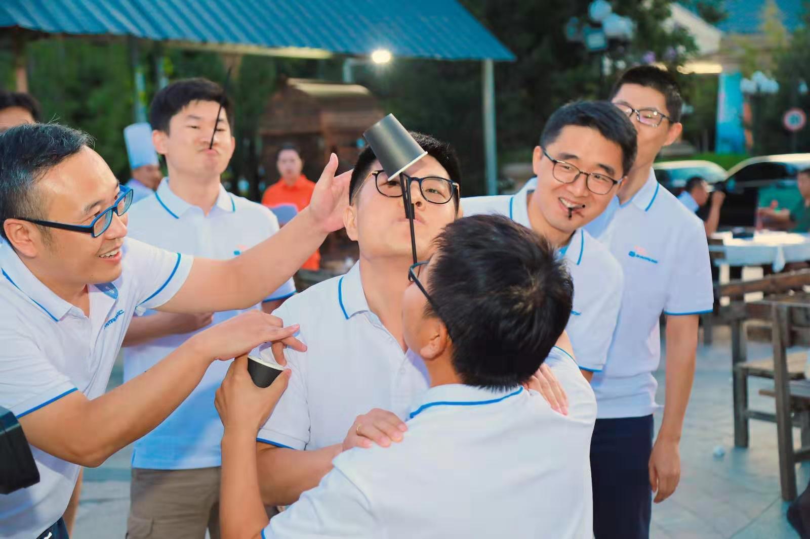 破浪同行,破浪同行正青春