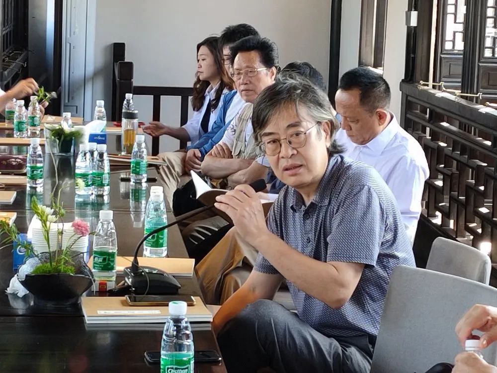 《白汀访谈录》对话周矩敏：先生之风…「江南收藏•品牌机构」