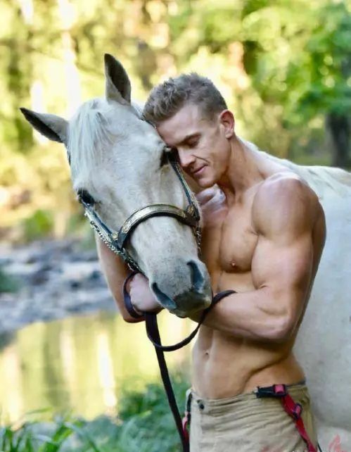 澳大利亚慈善消防员,澳大利亚消防员拯救动物