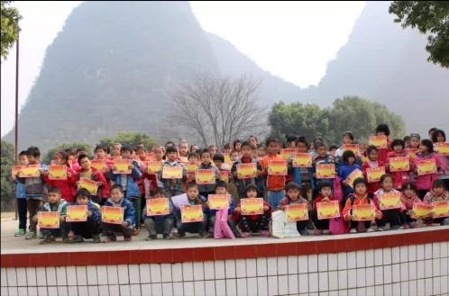 平乐源头二小视频,桂林平乐源头镇二小
