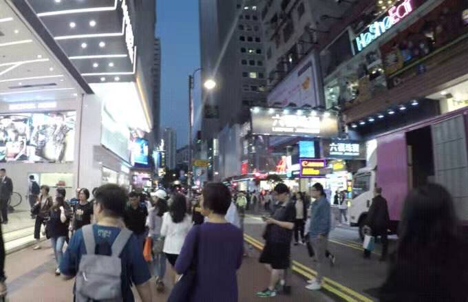 像彩色水果糖一样的香港,让人心动