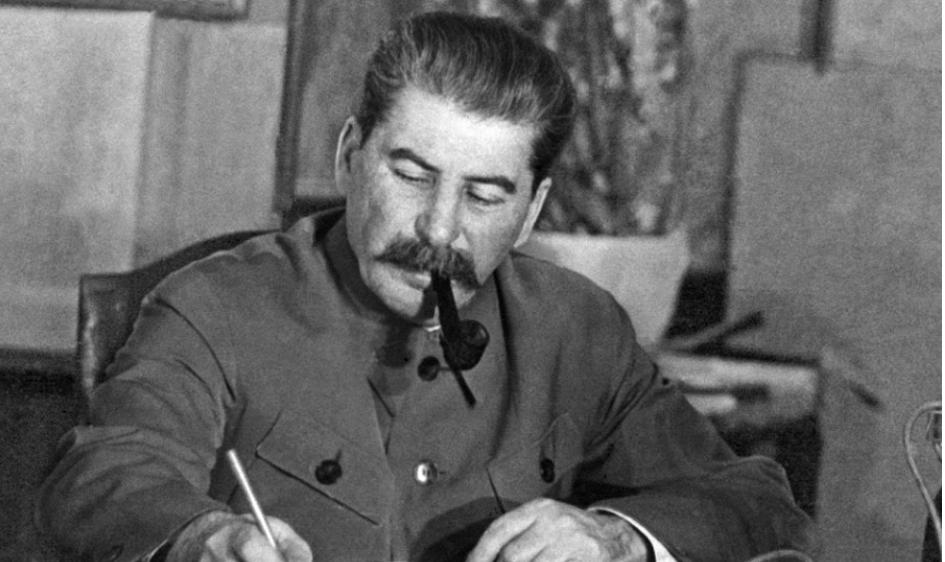 鍏版柉鍙楅檷,鍏版柉鍙楅檷浠紡