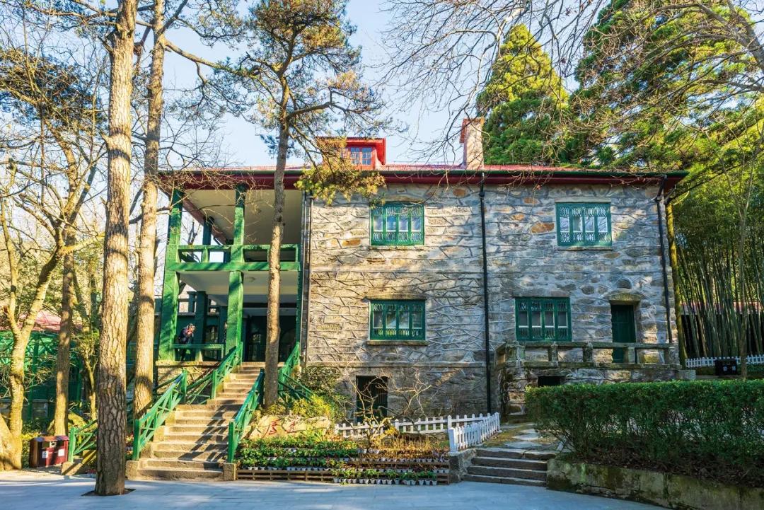 庐山避暑胜地有哪些,庐山避暑别墅推荐