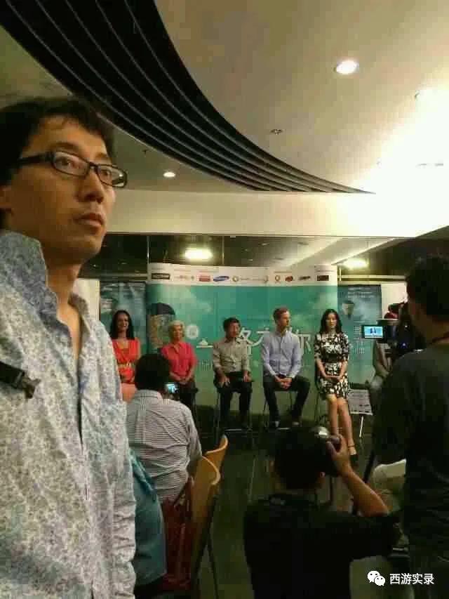 流浪地球100年编年史再见太阳系,我们看的流浪地球真的是完整版吗