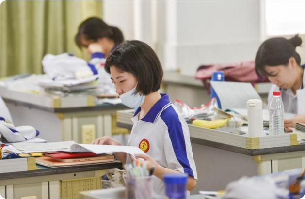 明年高考新政策改革容易上二本吗,2019高考二三本合并