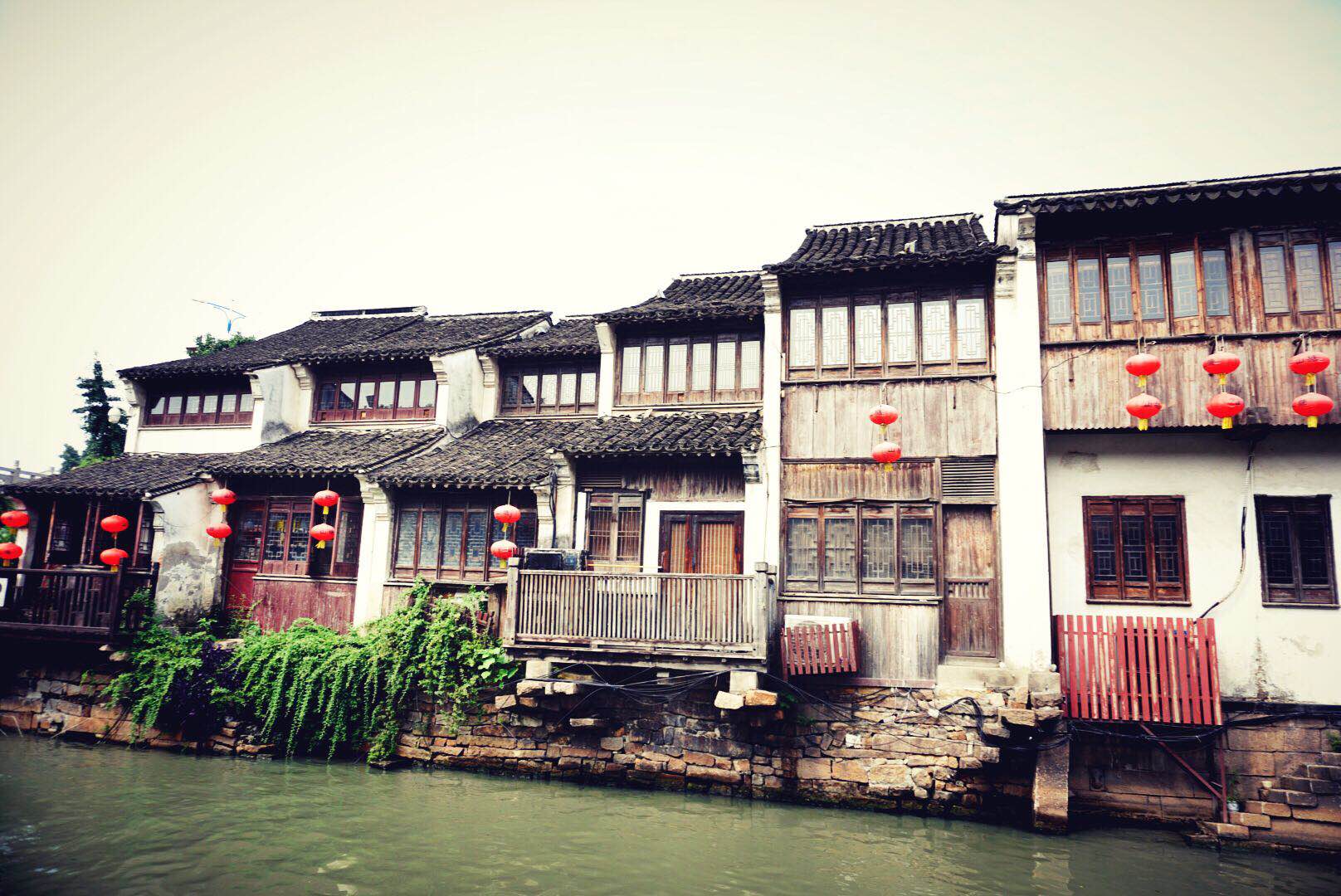 一失手买个大众赔了1万多。。。。伤透了心