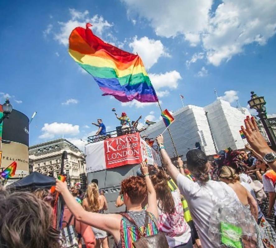 没发错结果？KCL的迷惑行为，这两天居然下起了offer雨？