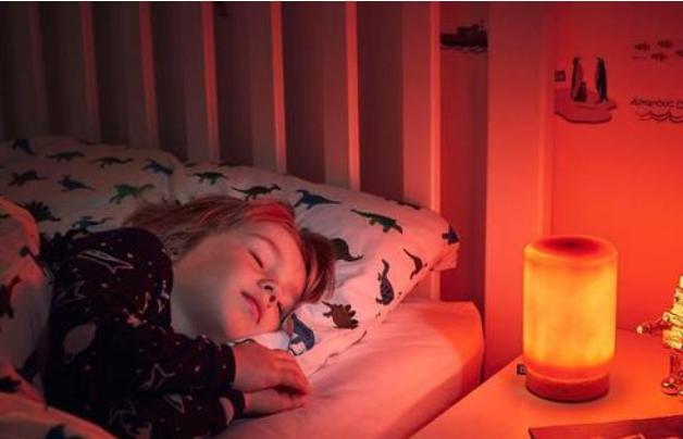 小孩依赖被子和小毯子视频,小孩依赖毯子