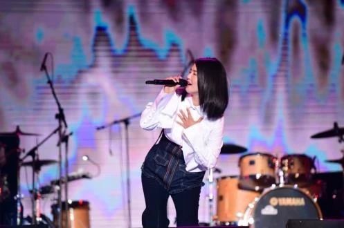 如何让女神不生气,怎么让女生状态好