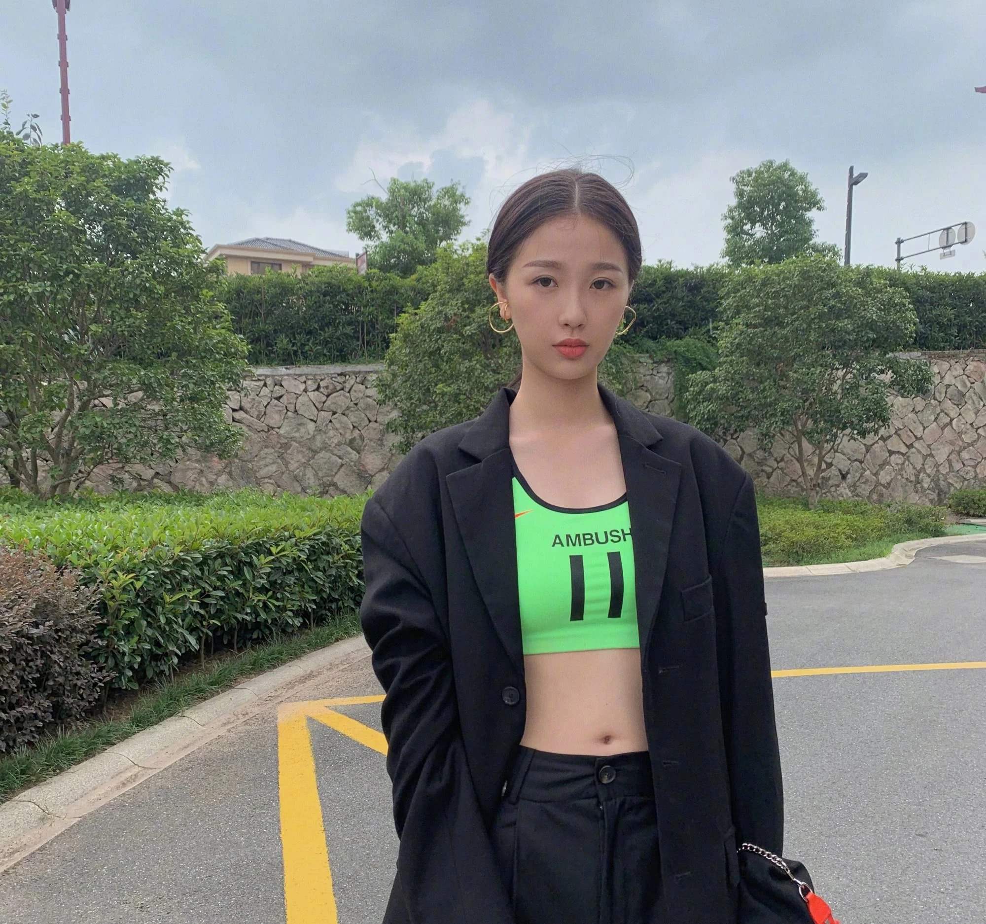 纯奶风化妆教程,如何get虞书欣同款妆容