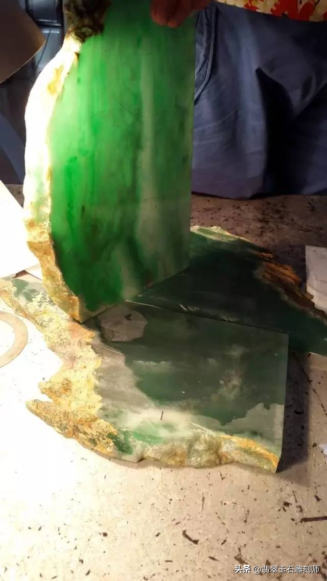 结婚三金选择黄金还是彩金,结婚金首饰怎么挑选