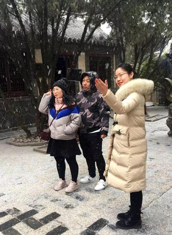 我们坚守一线只为万家团圆,他们默默坚守只为万家团圆