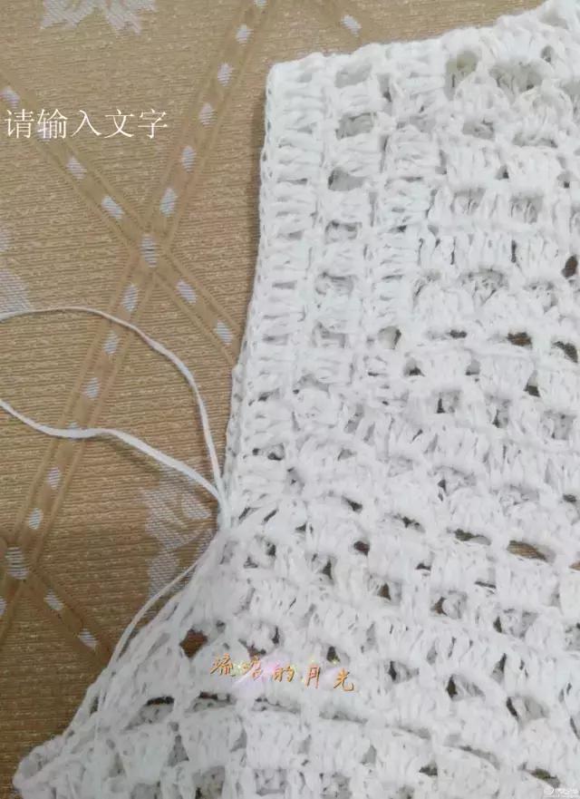 郁金香钩针连衣裙图案图解,钩针编织女士连衣裙视频图解过程