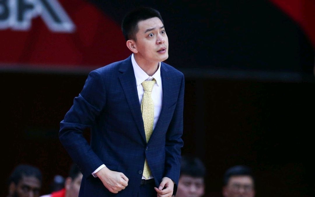 开弓没有回头箭！杨鸣没下课有两点原因，辽宁队不能半途而废