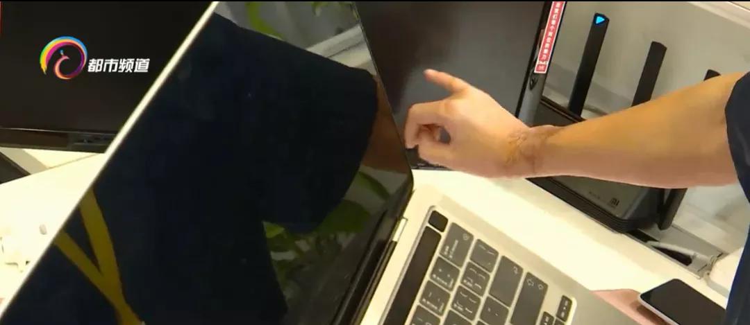 用酒精清洁电脑屏幕会怎样,千万别用酒精清洗电脑屏幕