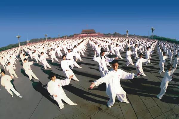 鍑鸿剼,璺鸿剼闇囪剼闃叉鍝簺闂