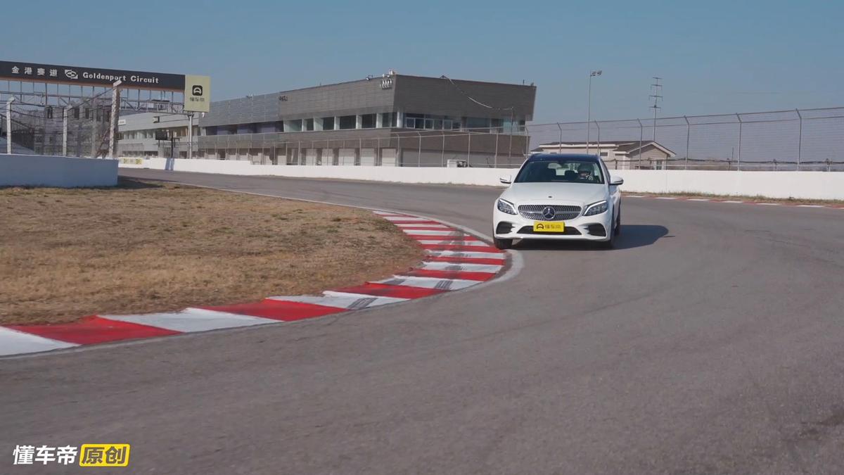 夹在7座SUV与长轴轿车中求生存，奔驰C级旅行车竞争力何在？