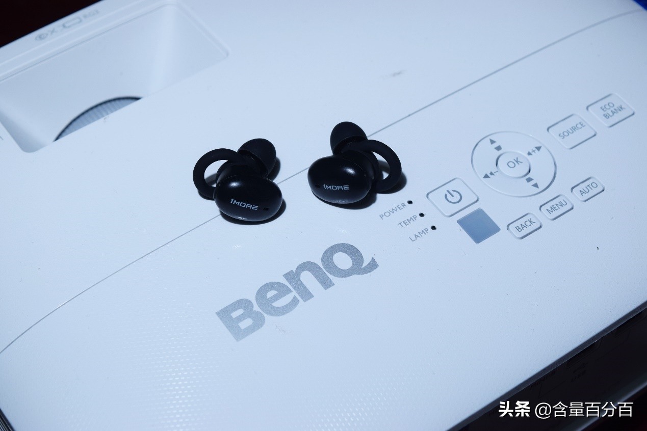 投影仪不是孤家寡人，明基E520智能投影仪周边扩展产品小晒