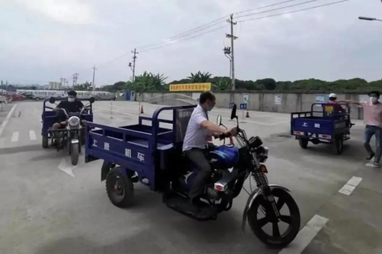 考电动三轮车驾照报名需要什么,考电动车三轮车驾驶证理论怎么考