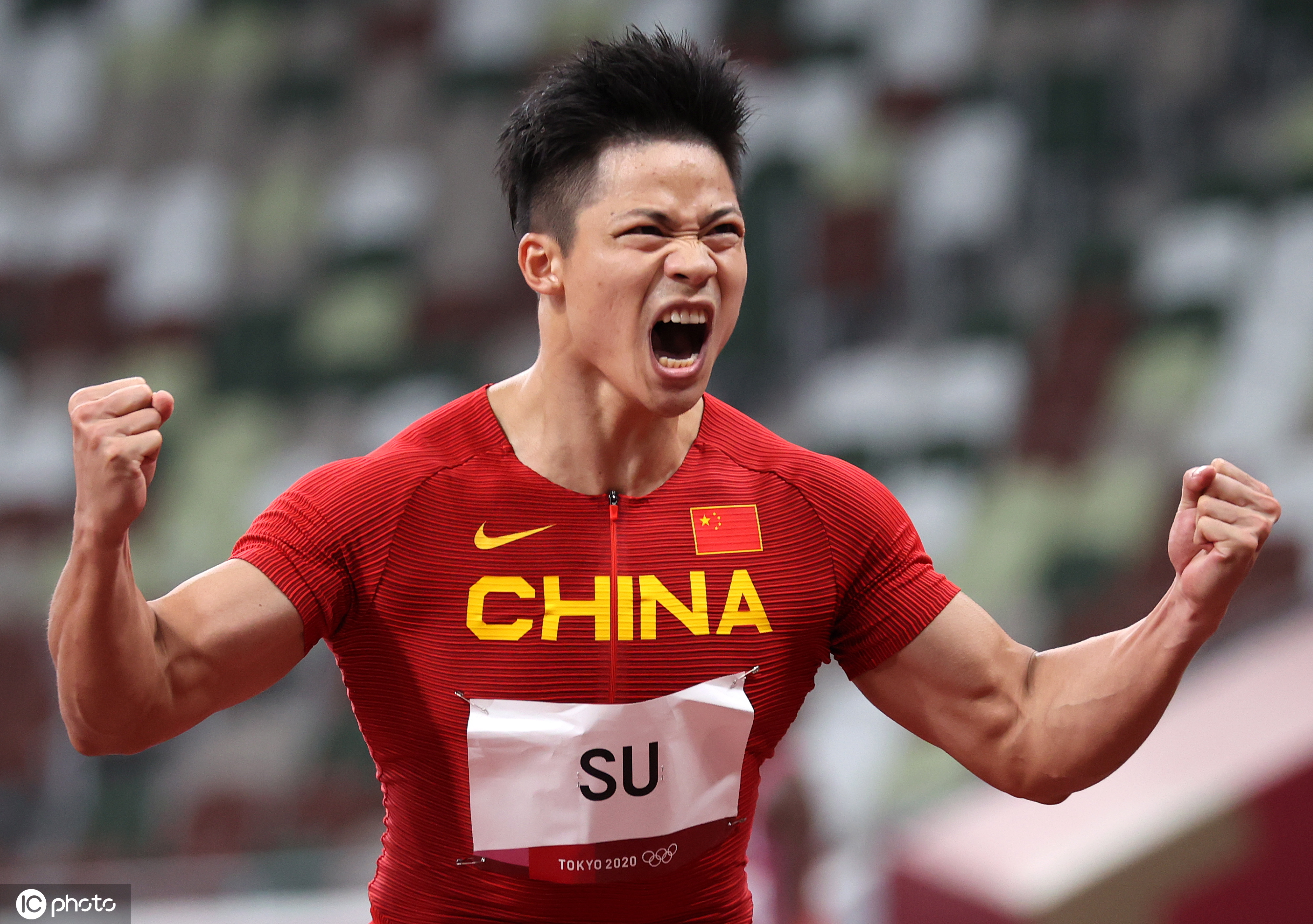 创造历史！苏炳添刷新中国速度，9秒98排名奥运男子百米第6