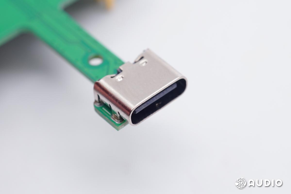 半入耳式降噪耳机jbl,轻量化头戴式无线耳机