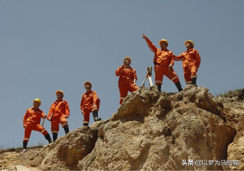 男娃内向读什么专业将来好工作,性格内向的人学什么专业比较好