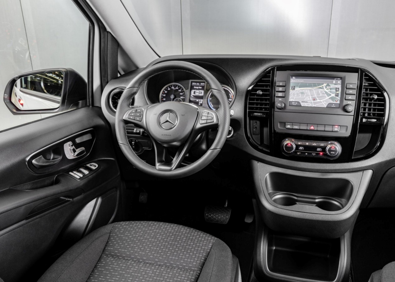 奔驰威霆2024款新能源车续航多少,奔驰威霆纯电新款2023款落地价