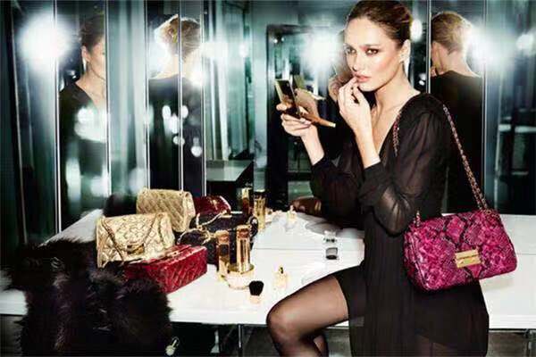 今天值得买的包包推荐学生,大牌包包经典款推荐百搭第一支