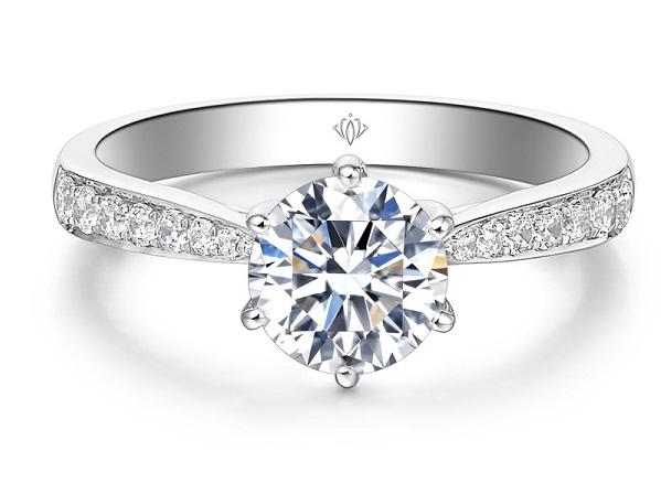 对银饰过敏可以戴铂金么,戴铂金会有皮肤反应吗