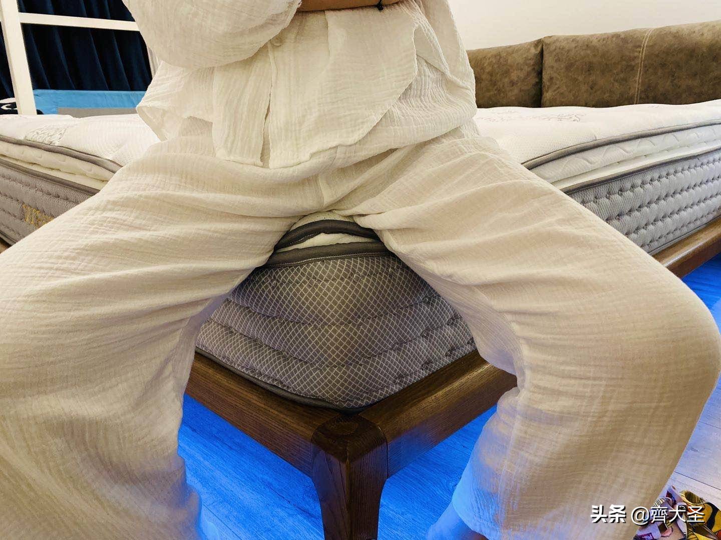 买什么性价比高的床垫,怎么买床垫靠谱性价比又高