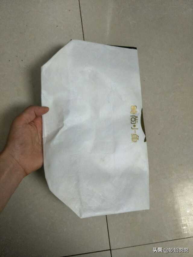 真丝衣服熨烫变形怎么能处理,真丝衣服怎么熨烫不泛白