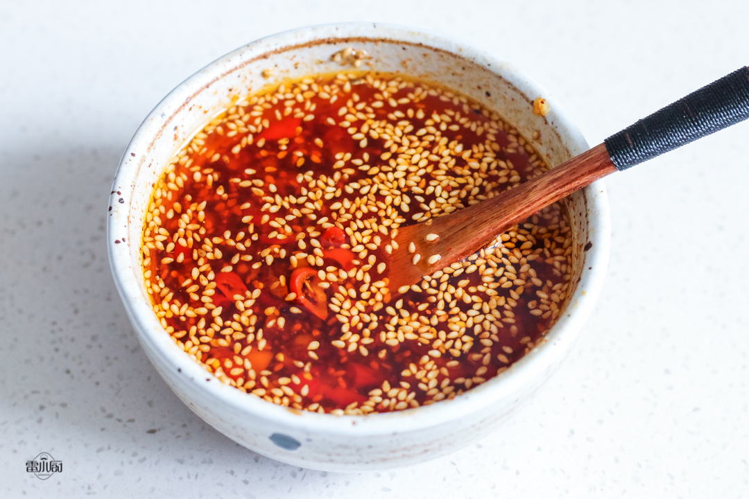 万能的凉拌调料汁,牢记黄金比例“10个1”,夏日拌凉菜不求人