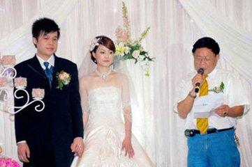 女方父母婚礼答谢宴致辞简短,婚礼女方父母简单圆满讲话稿