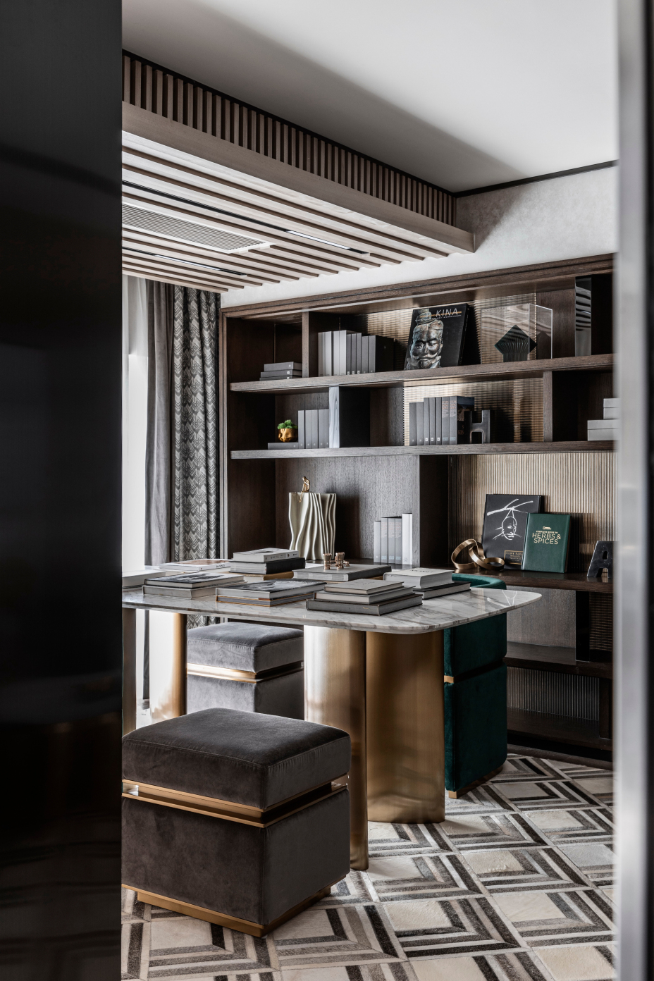 简于形奢侈于心,简于形奢于心什么意思