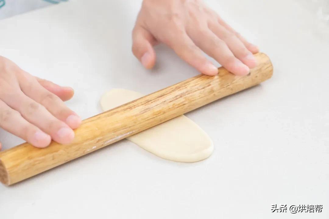 云南鲜花饼正宗做法花生油,云南正宗鲜花饼做法