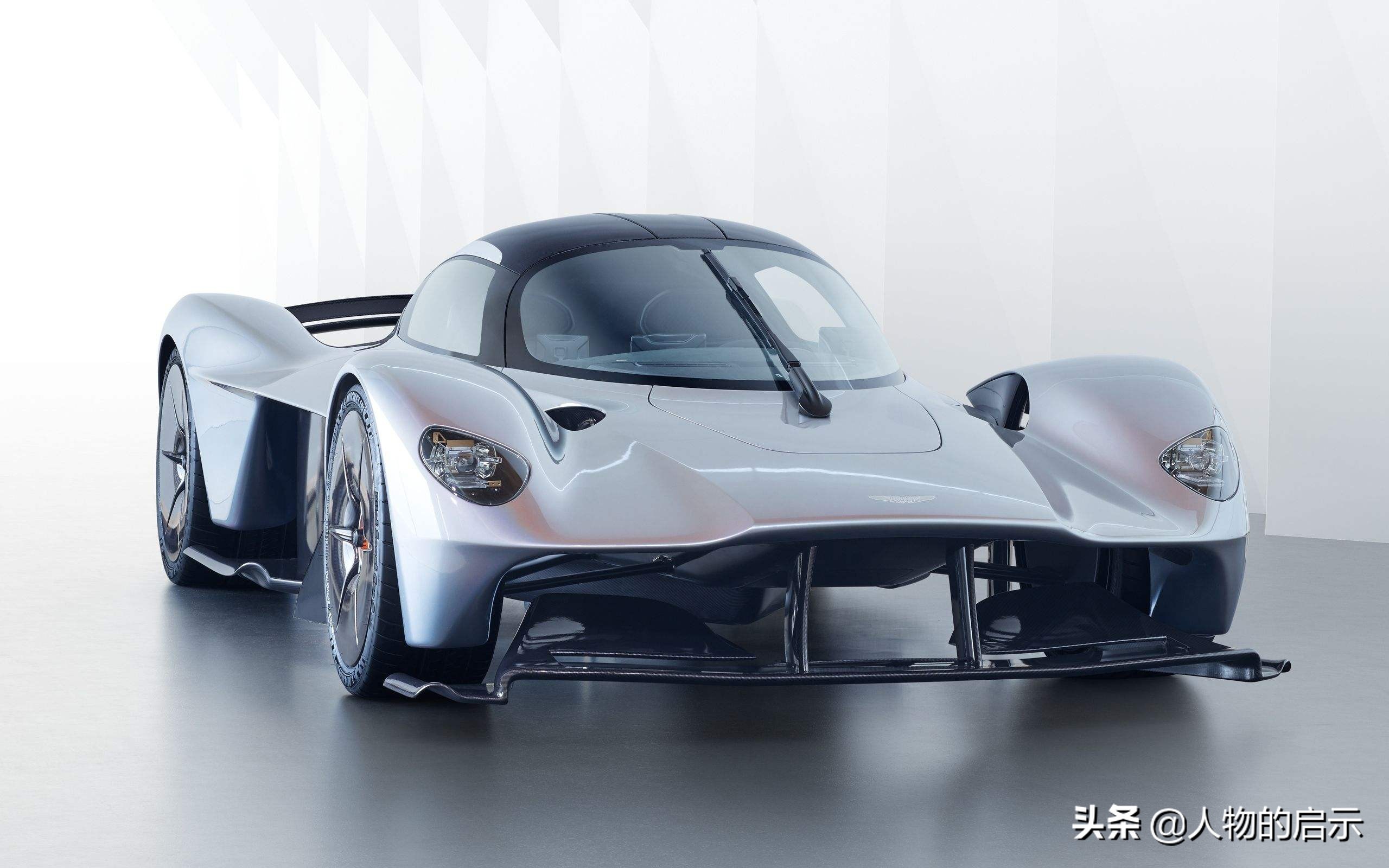 67亿富豪征婚,有个很有钱的相亲对象