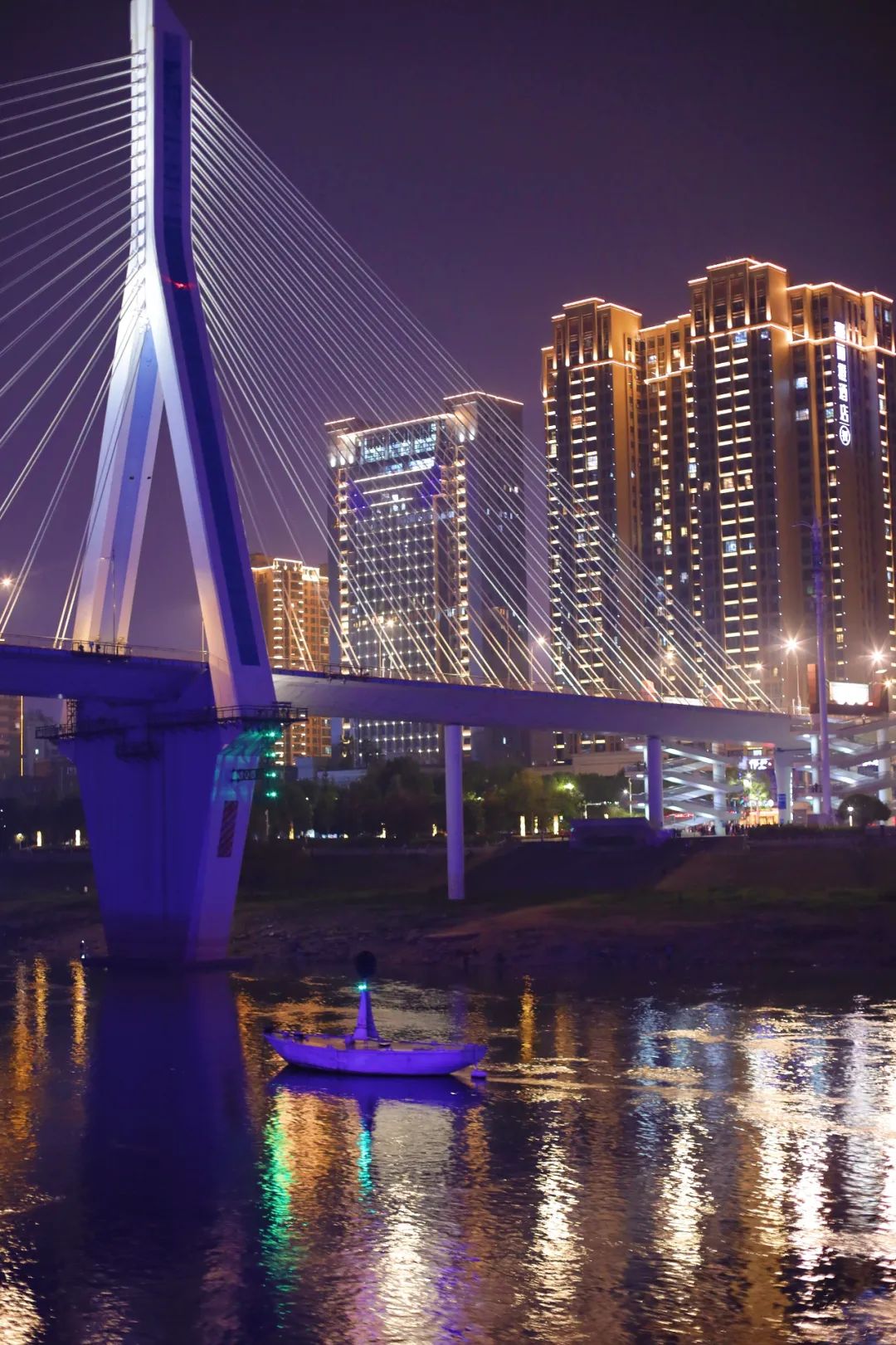 宜昌葛洲坝游玩攻略,湖北宜昌长江三峡夜游攻略