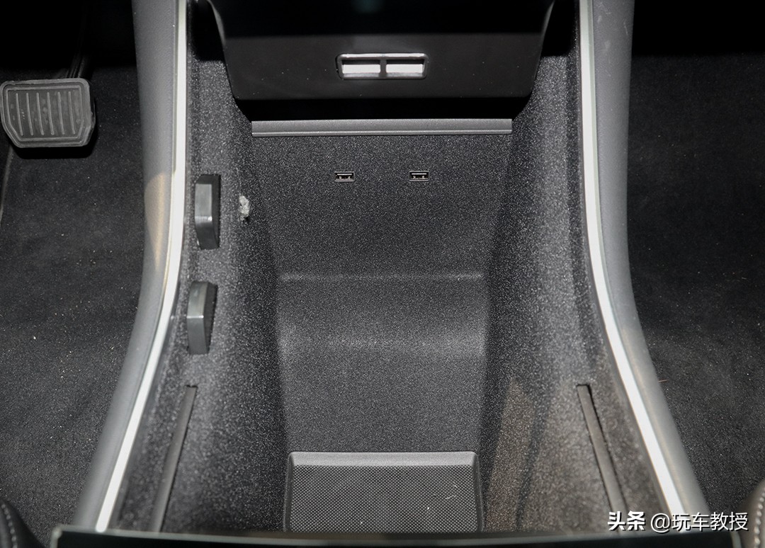 奥迪a4和特斯拉model3怎么选,特斯拉model3焕新版奥迪a4