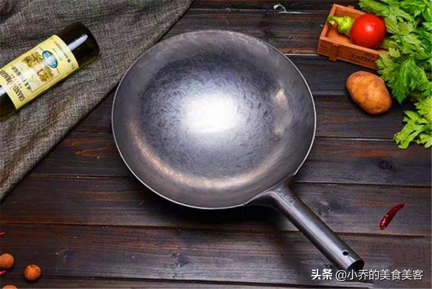 怎么炒菜锅才能更好吃,家常菜用什么锅最好