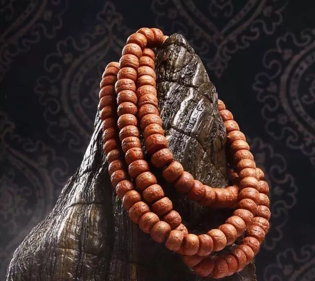 紫檀好种吗,小叶紫檀怎么盘玩才会更好看