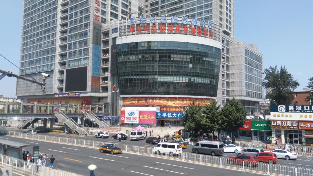 手机卖场的出路,乡镇手机卖场现状