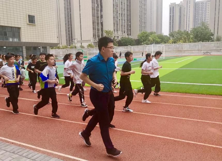 郑州市创新实验学校金桂校区,郑州市创新实验初中学校怎么样