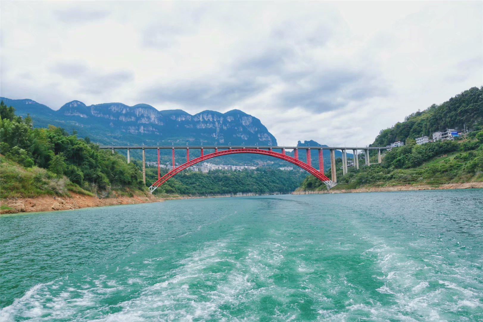 都说清江美，我却觉得它更美味