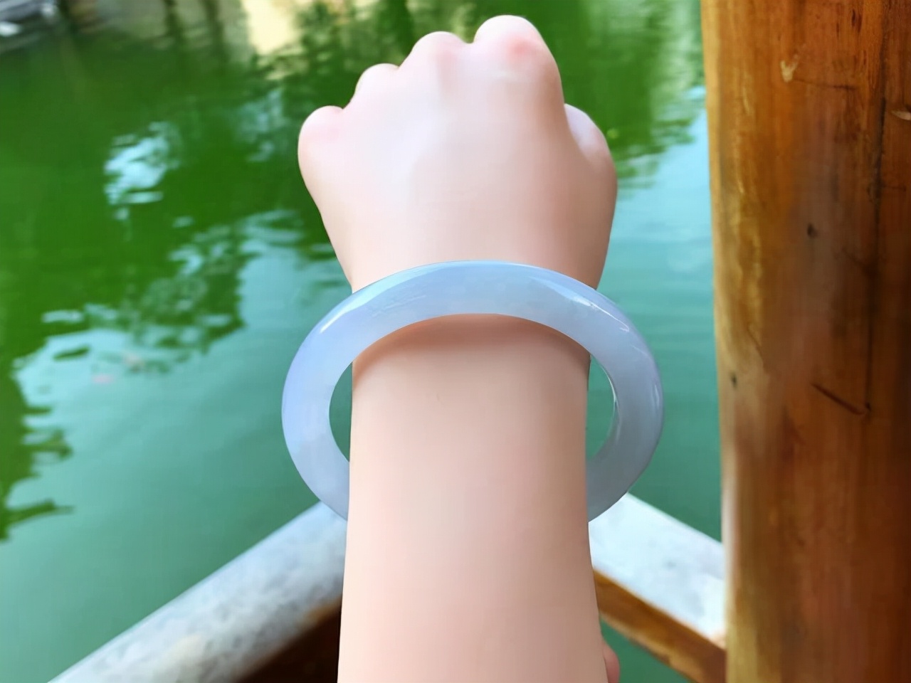 十万左右冰种翡翠手镯图片,十万翡翠手镯