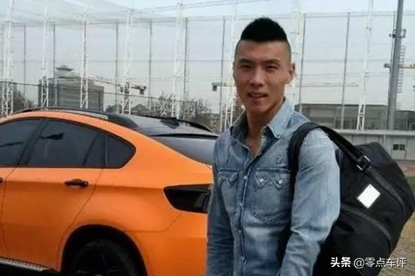 国足座驾时尚大气,国足座驾一览表