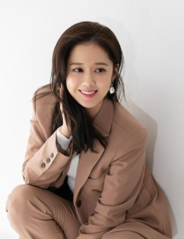 “刁蛮公主”张娜拉,献歌奥运,误谈圈钱被封杀,40岁想嫁中国