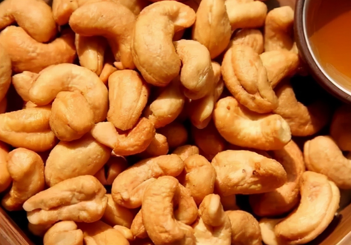 腰果原来的果是怎样的,腰果的原始形态